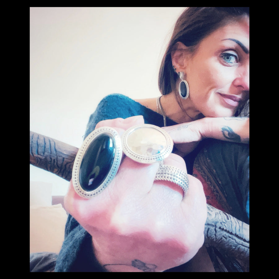 Anello in argento e onice nero - TESORO